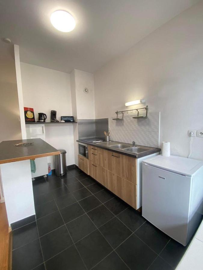 Le Carnot Appartement Avec 2 Chambres Separes Et Parking Privatif Et Securise Arras Exteriér fotografie
